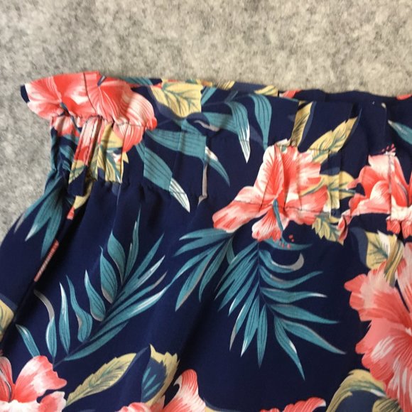 Shein Curve Shorts 4X High Waist Mini Navy Blue Tropical Floral Pull On Hibiscus - Picture 3 of 11